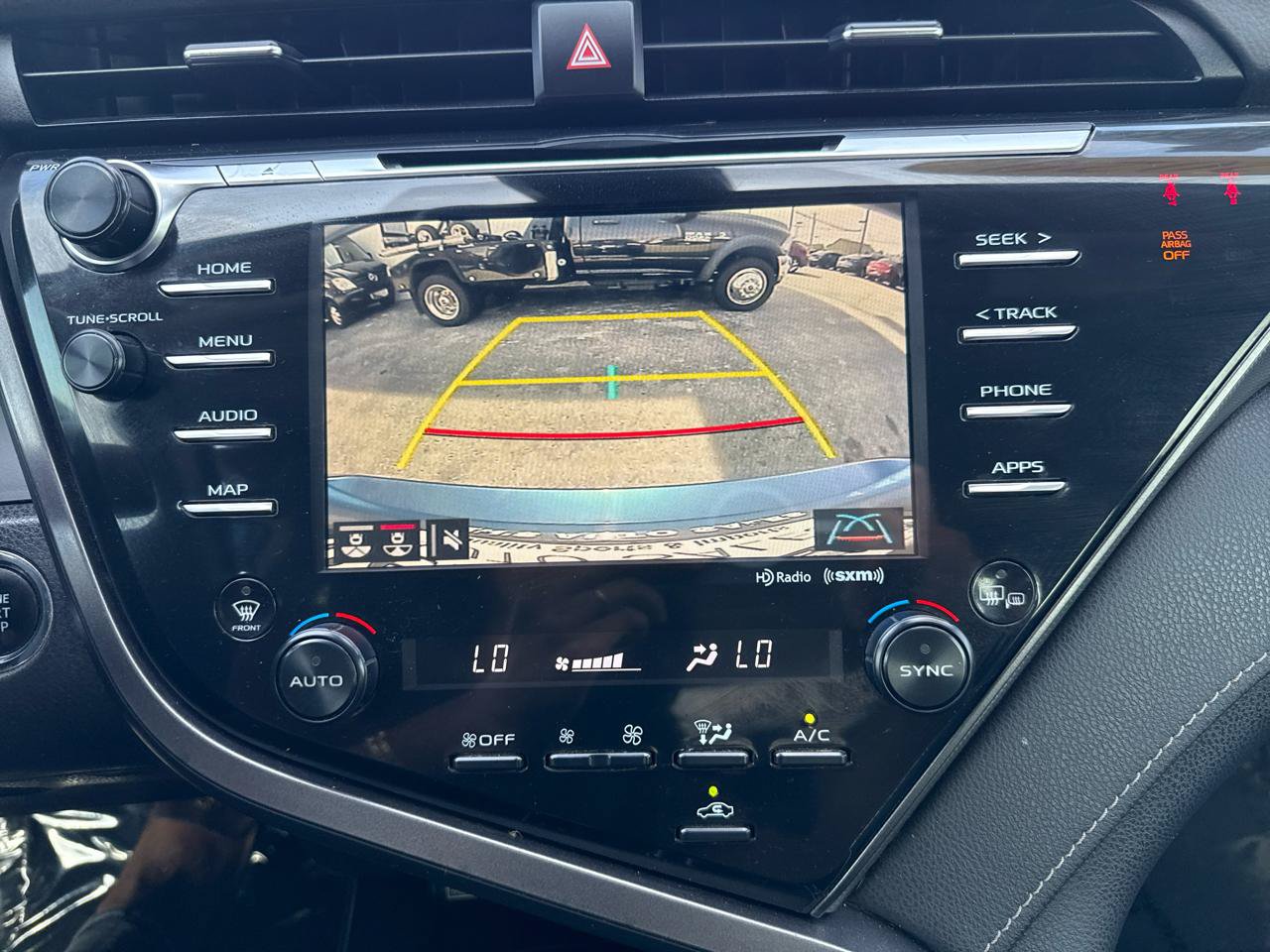 Used 2020 Toyota Camry XSE FWD image 20