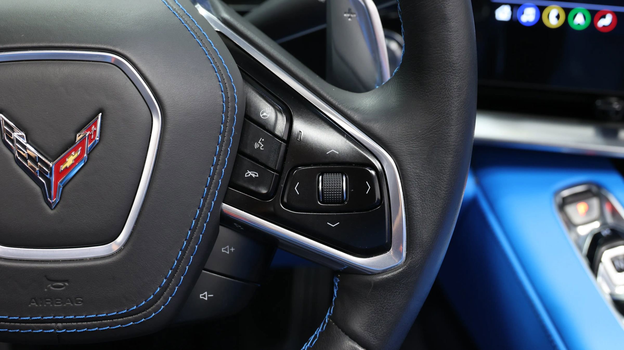 Used 2022 Chevrolet Corvette Stingray Premium Conv w/ Z51 Performance Package image 30