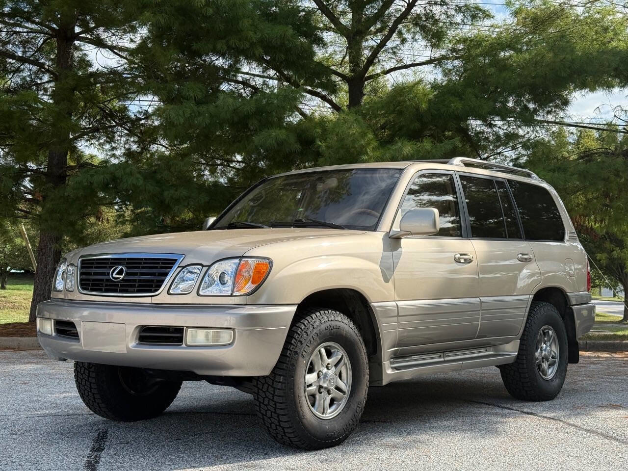 Used 2001 Lexus LX 470 4WD image 4