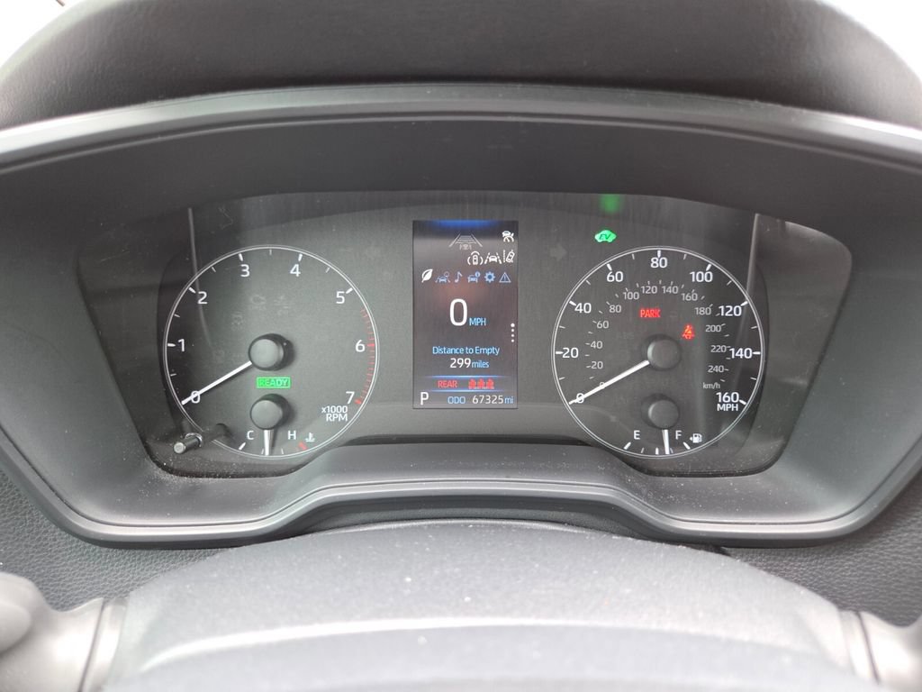Used 2023 Toyota Corolla LE FWD image 34