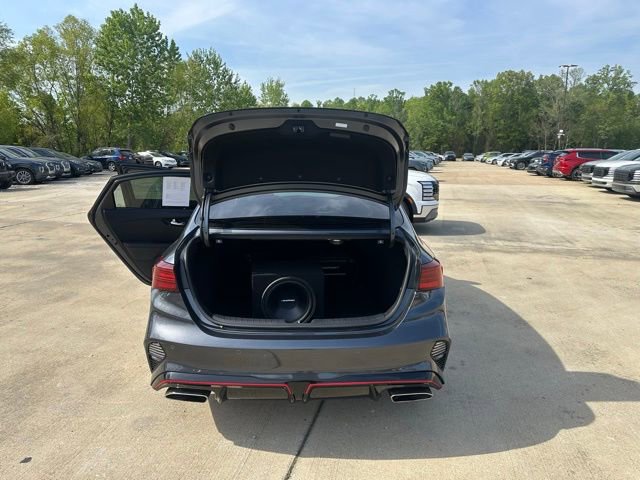 Used 2022 Kia Forte GT FWD image 13