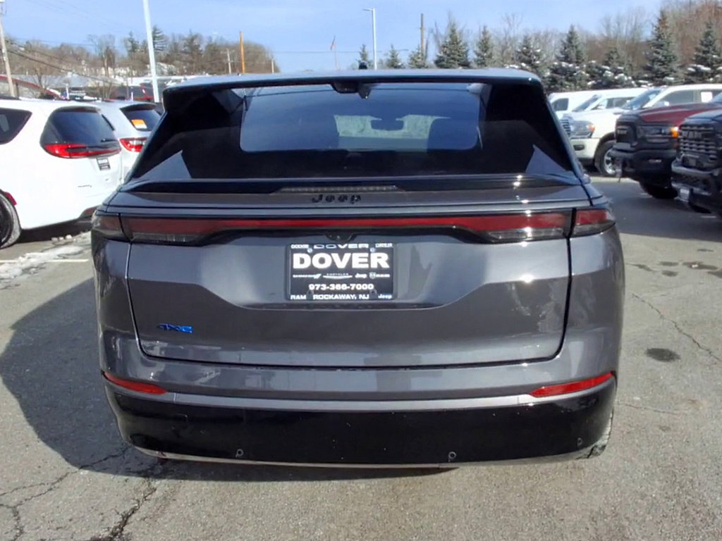 Used 2024 Jeep Wagoneer Launch Edition image 7