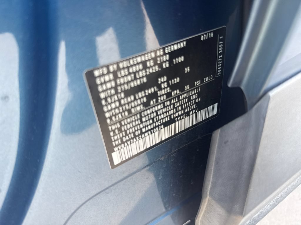 Used 2017 Volkswagen Tiguan S FWD image 35
