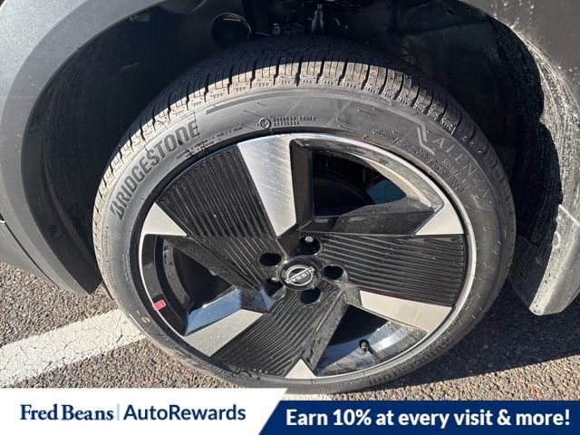 New 2026 Nissan Kicks SR w/ Cold Weather Package image 5