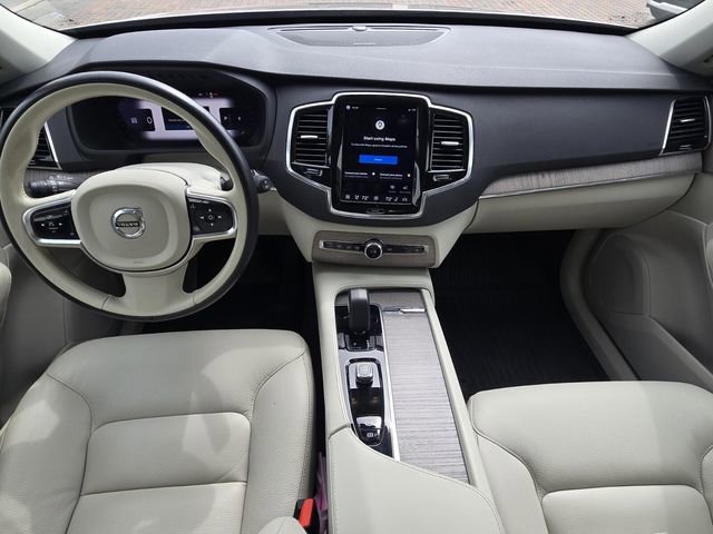 Certified 2023 Volvo XC90 B6 Plus AWD/4WD image 17