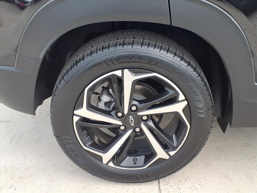Used 2023 Chevrolet TrailBlazer RS image 13
