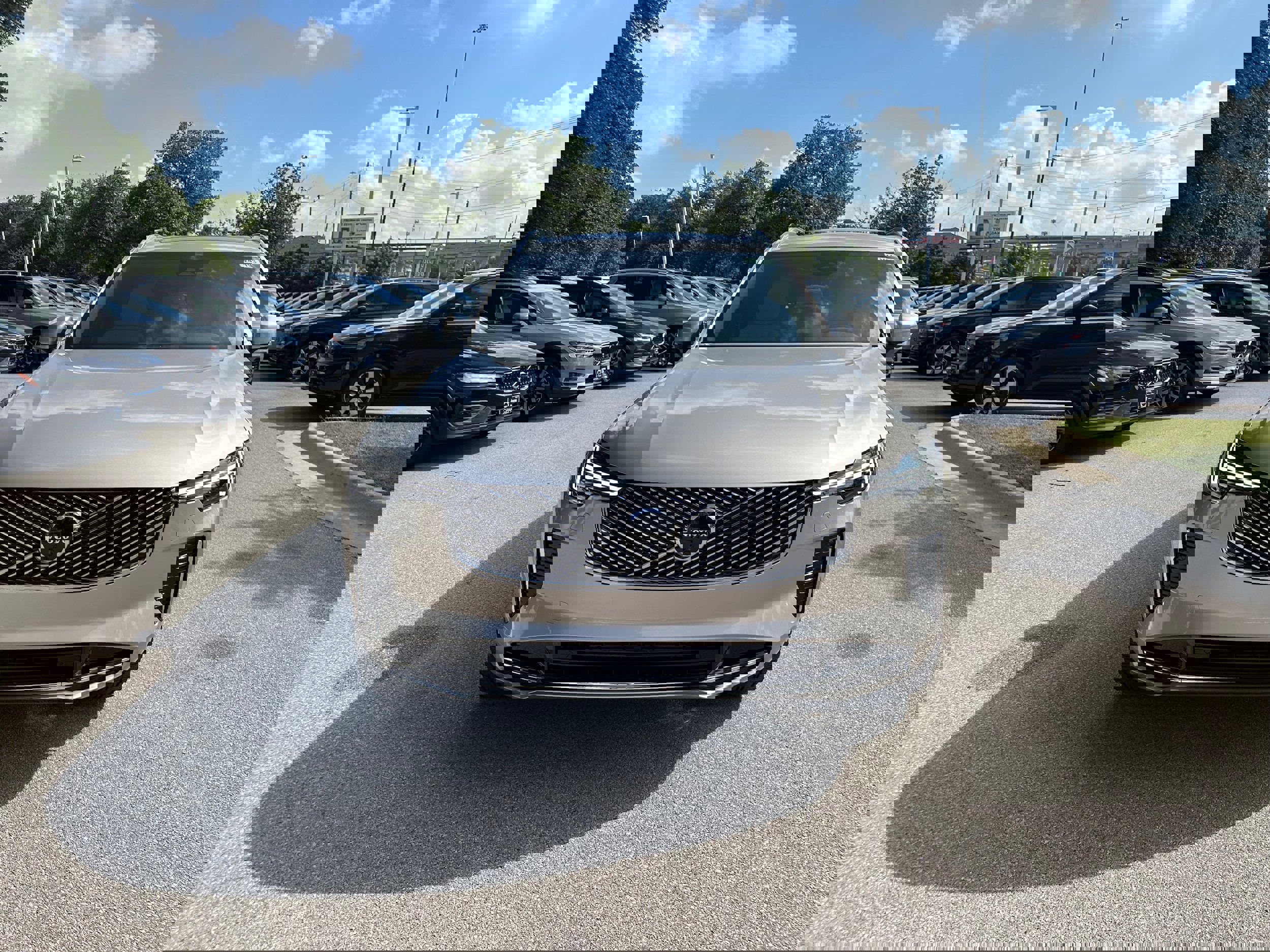 New 2026 Volvo XC90 B5 Plus image 6