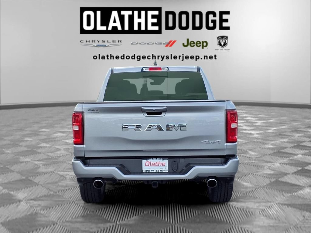 Used 2025 RAM 1500 Big Horn AWD/4WD image 24