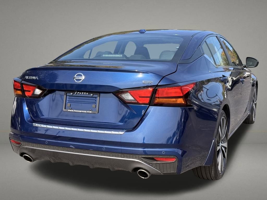 Used 2022 Nissan Altima 2.5 SR FWD image 5