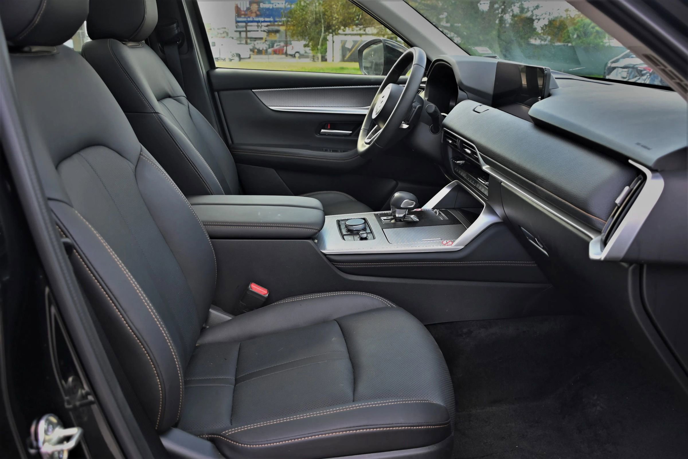 Used 2026 MAZDA CX-90 3.3 Turbo w/ Premium Sport Pkg image 16