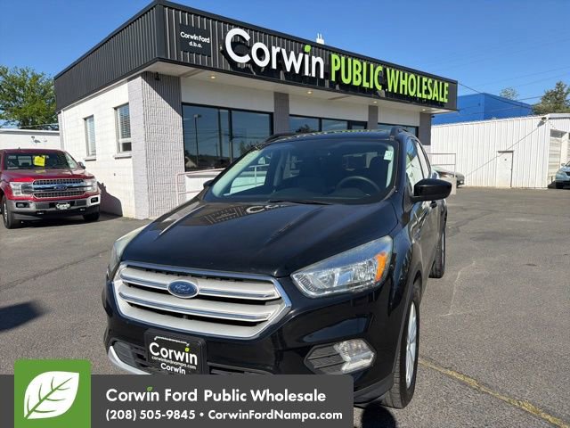 Used 2018 Ford Escape SE AWD/4WD image 1