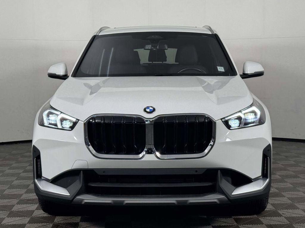Used 2023 BMW X1 xDrive28i w/ Premium Package AWD/4WD image 6