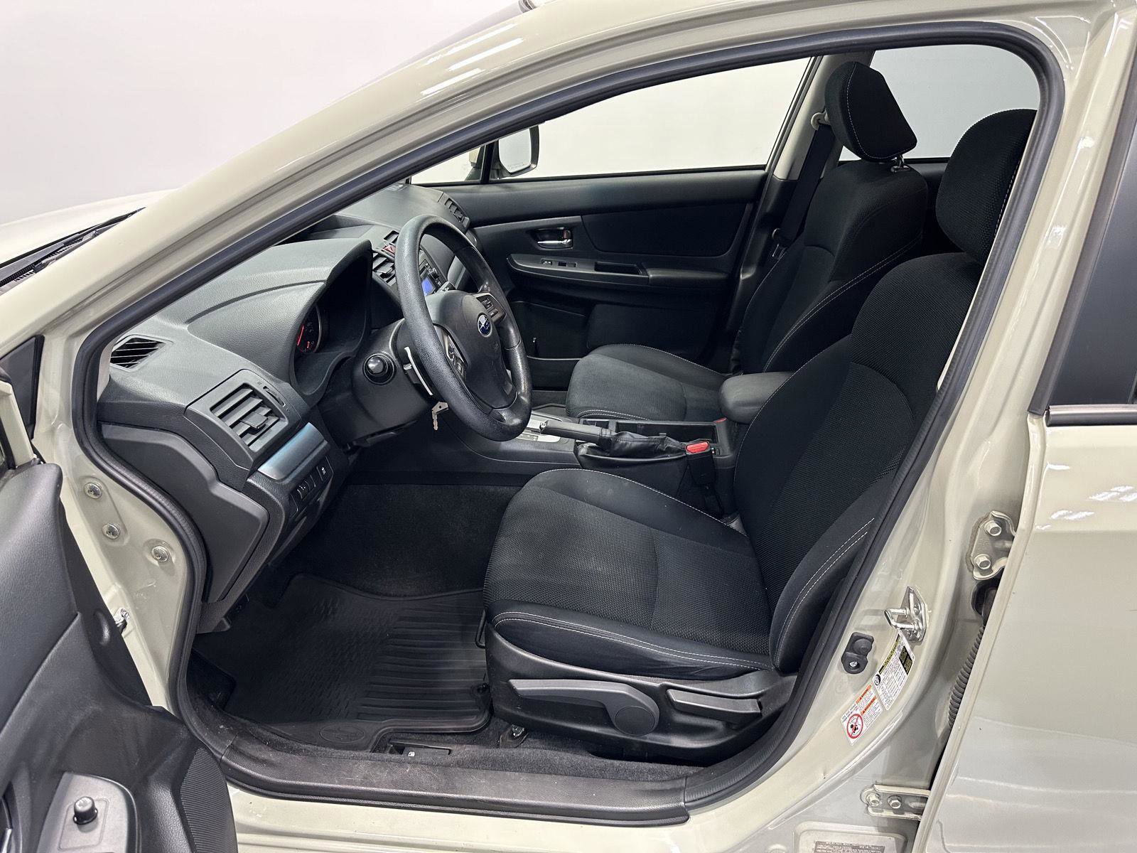 Used 2014 Subaru Crosstrek 2.0i Premium w/ Moonroof Package AWD/4WD image 14