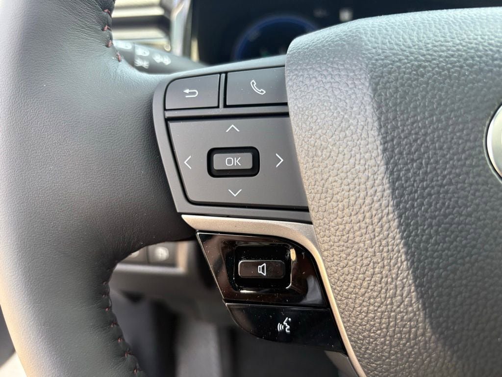 New 2026 Toyota Camry XSE AWD/4WD image 32