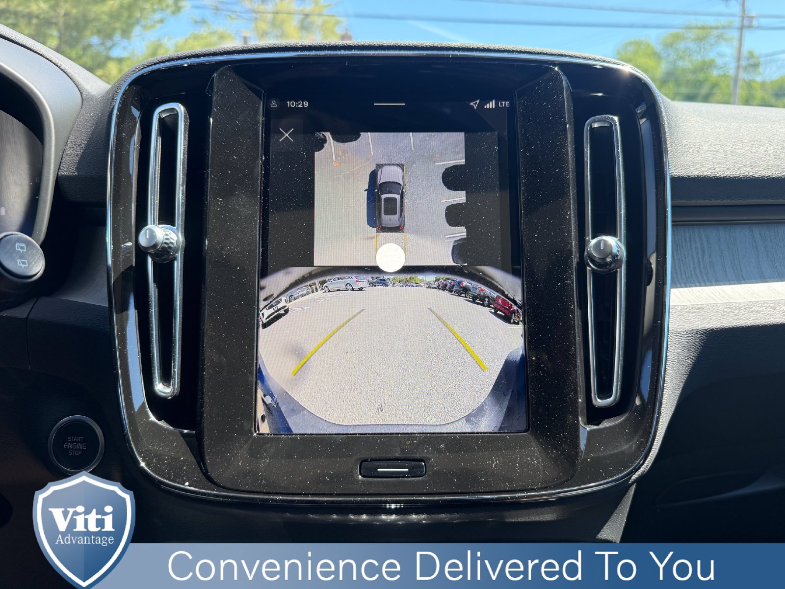 New 2026 Volvo XC40 B5 Plus w/ Protection Package Premier AWD/4WD image 16