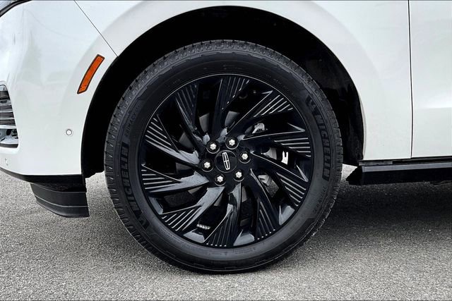 Used 2025 Lincoln Navigator Reserve w/ Jet Appearance Package image 34
