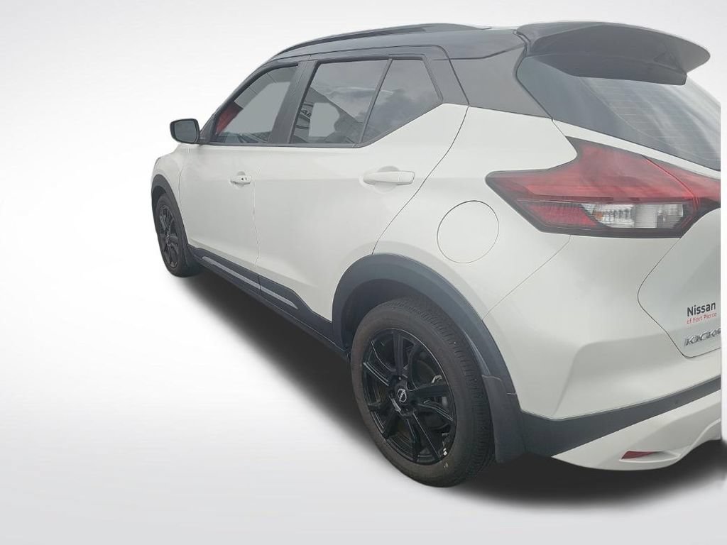 Certified 2024 Nissan Kicks SR w/ SR Premium Package FWD image 6