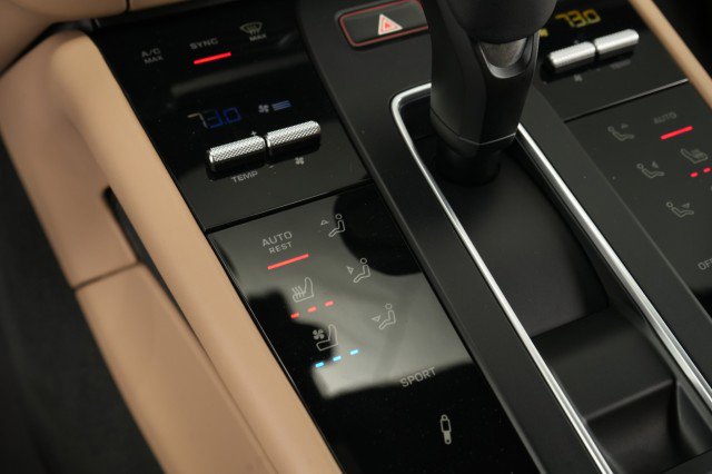 Used 2022 Porsche Macan S image 51