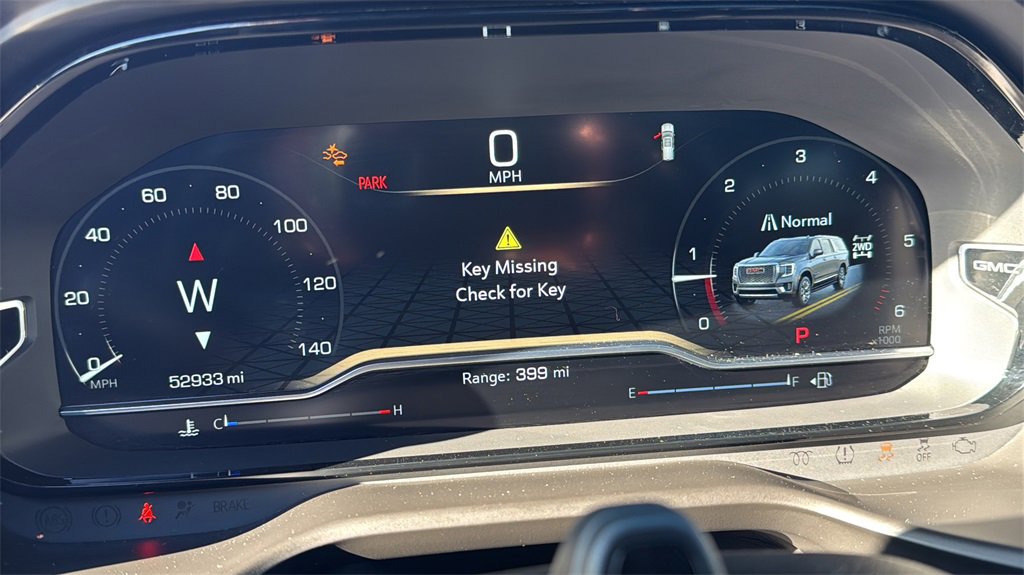 Used 2024 GMC Yukon XL Denali Ultimate image 9