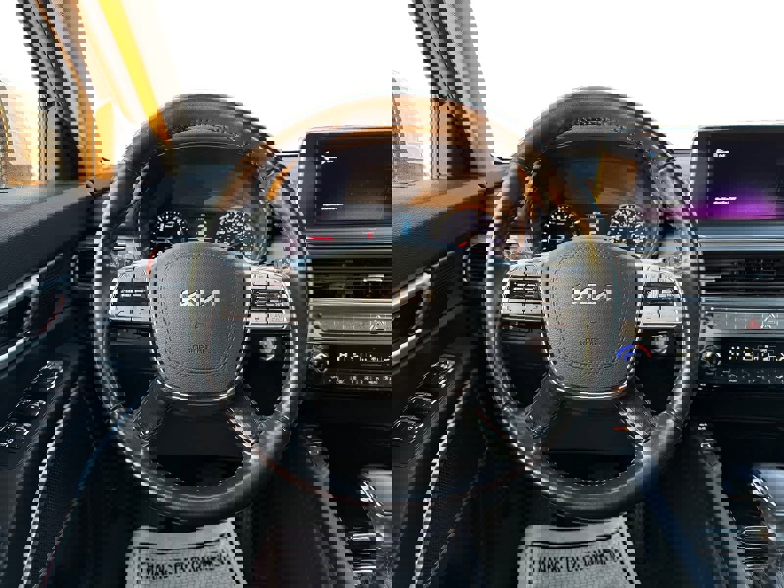 Used 2022 Kia Telluride S image 12