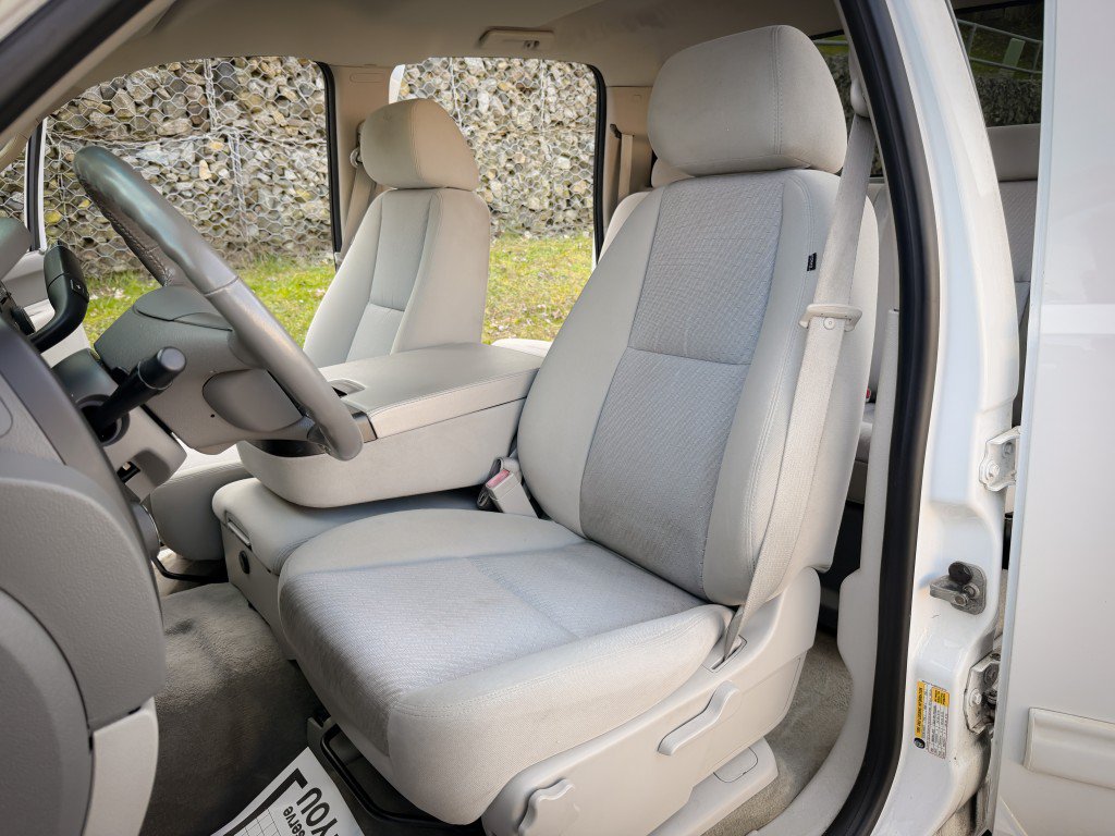 Used 2011 GMC Sierra 1500 4x4 Crew Cab Hybrid image 14