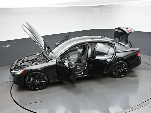 Used 2024 Volvo S60 B5 Plus w/ Climate Package FWD image 51