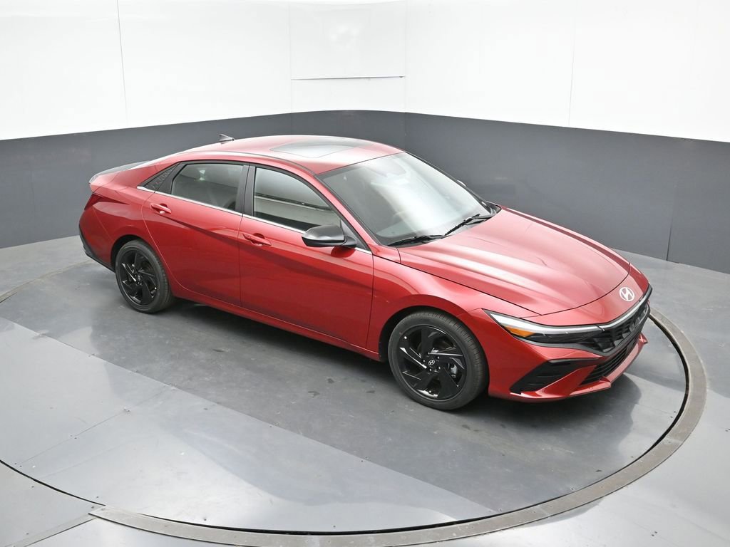 New 2026 Hyundai Elantra SEL Sport image 23