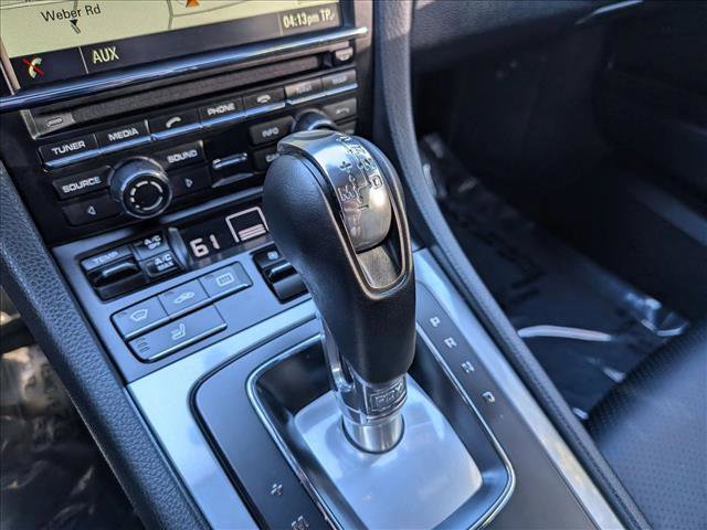 Used 2016 Porsche Cayman image 15