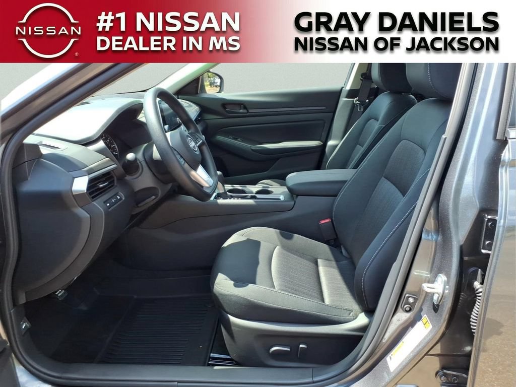 New 2026 Nissan Altima 2.5 SV FWD image 22