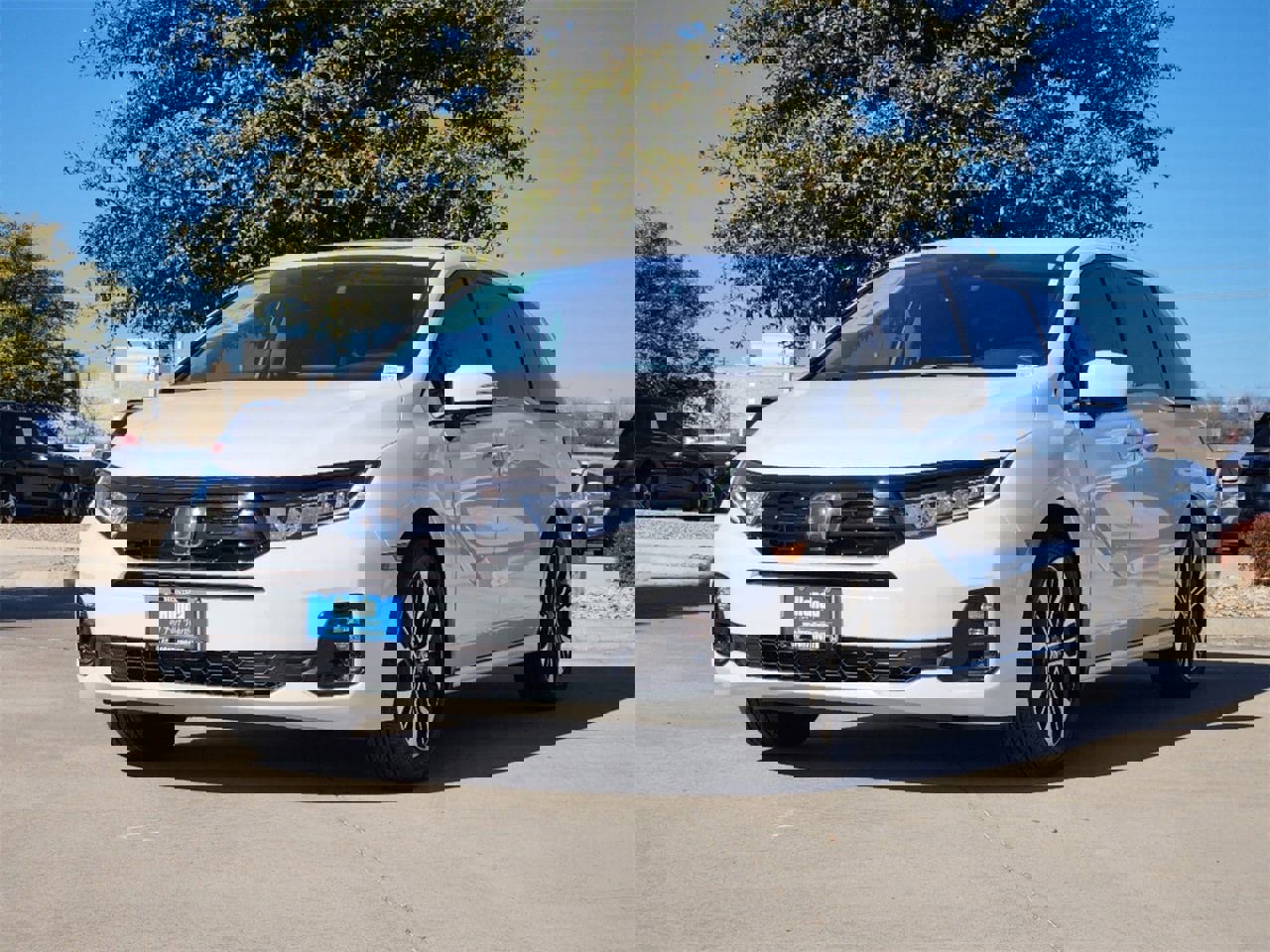 New 2026 Honda Odyssey Elite image 2