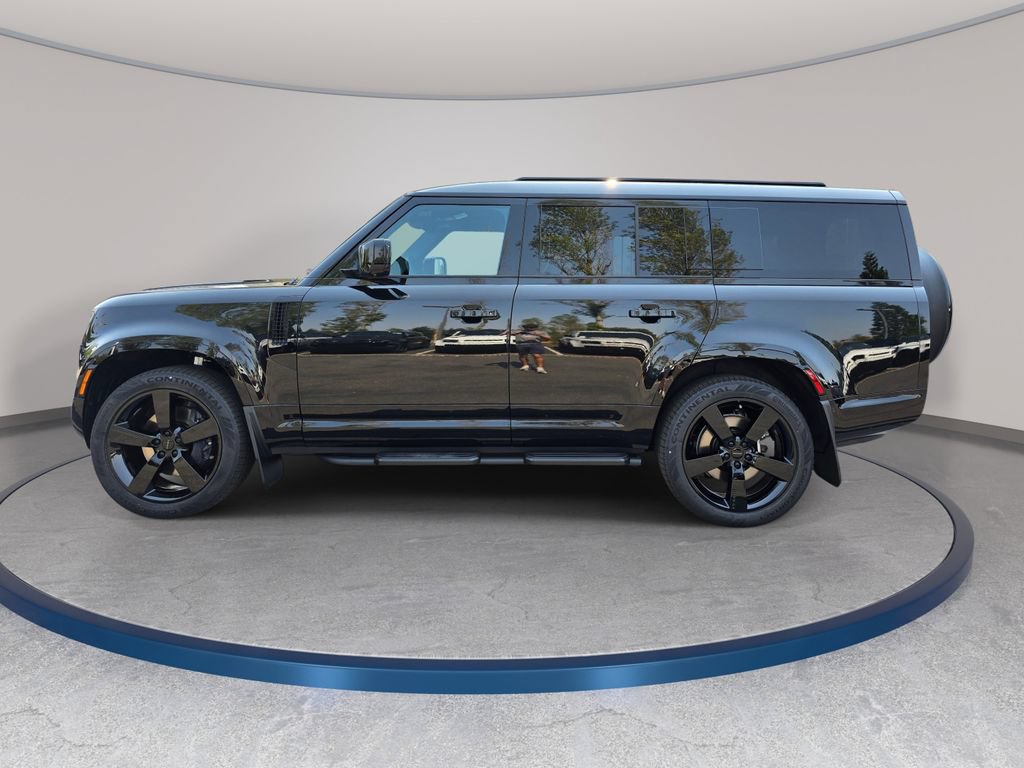 New 2026 Land Rover Defender 130 X-Dynamic SE AWD/4WD image 7