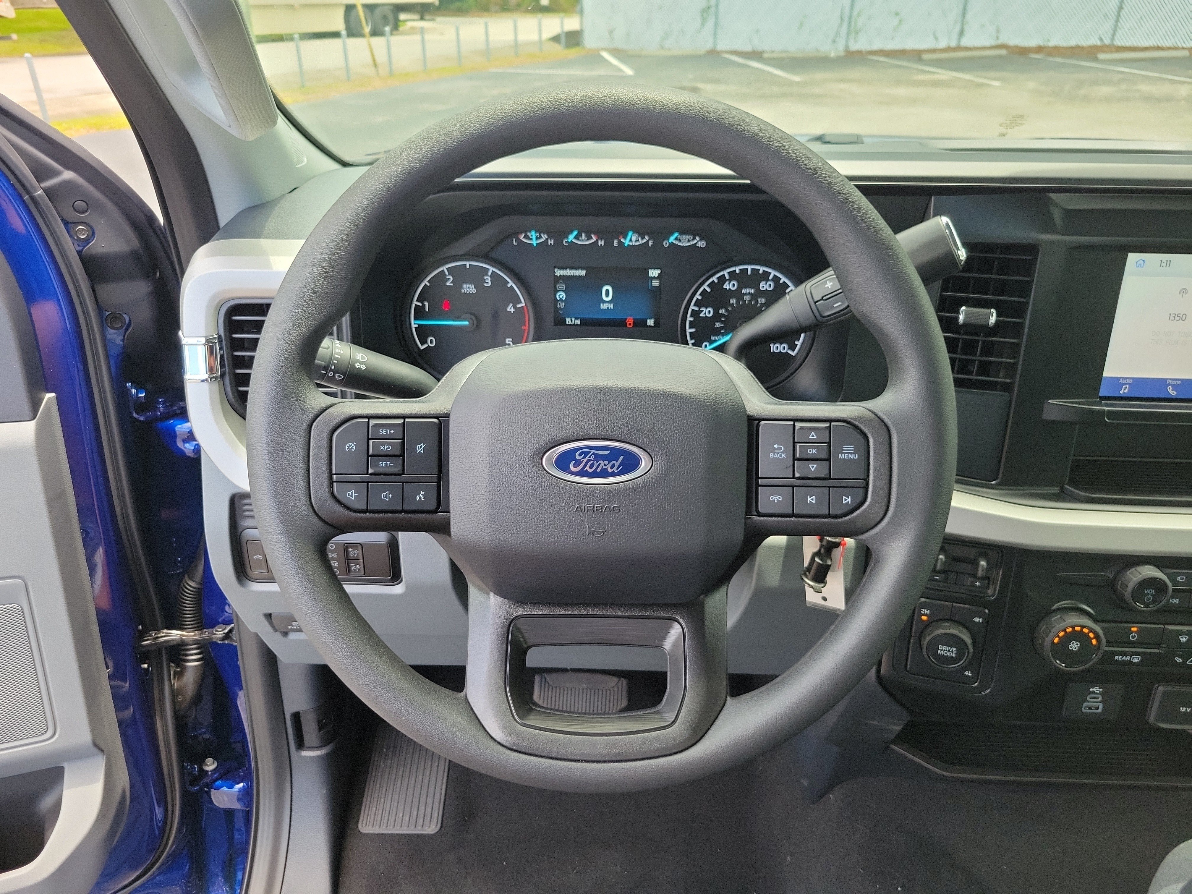 New 2026 Ford F350 XLT w/ 360-Degree Camera Package AWD/4WD image 25