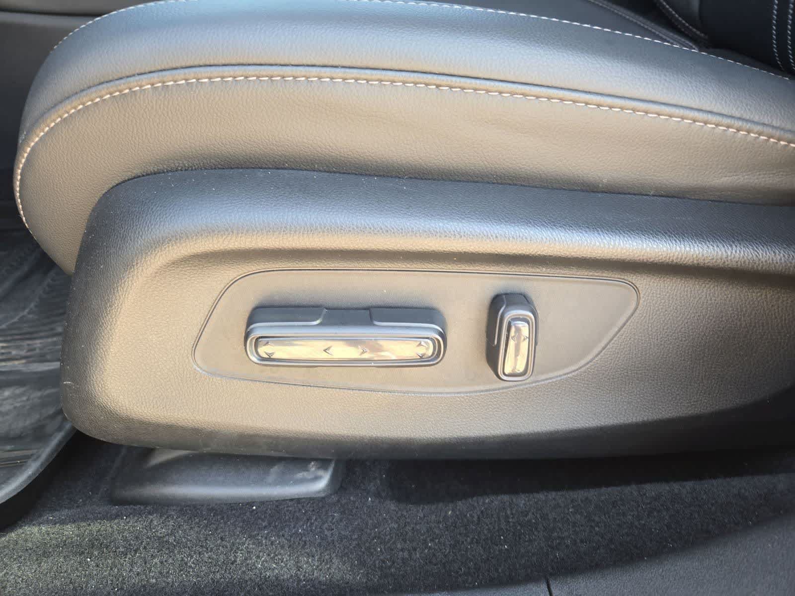 Used 2023 Honda HR-V EX-L image 15