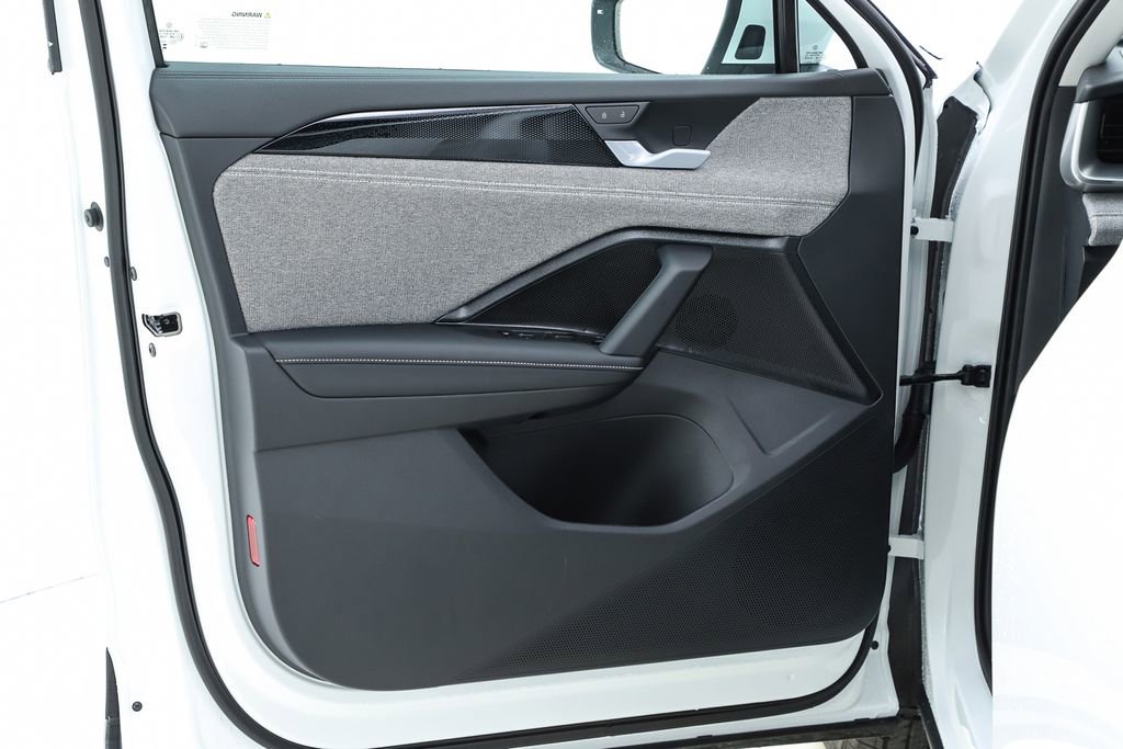 New 2026 Volkswagen Tiguan S image 55