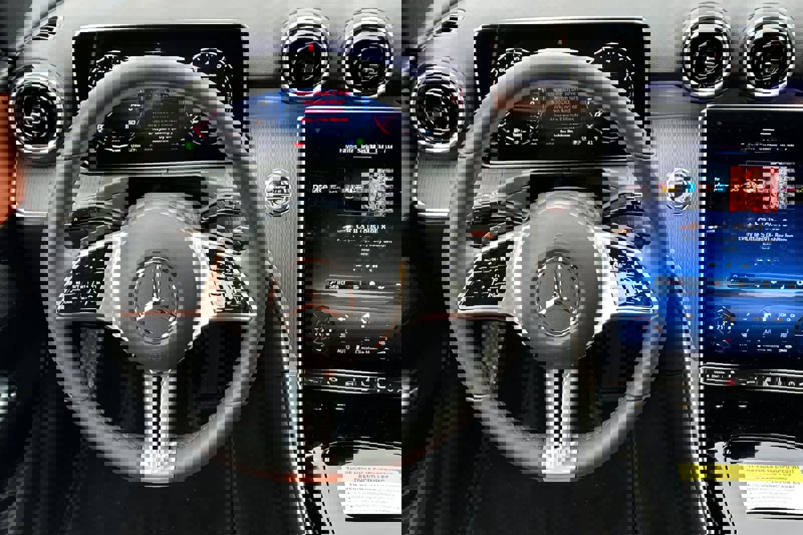 Certified 2025 Mercedes-Benz C 300 4MATIC Sedan image 13