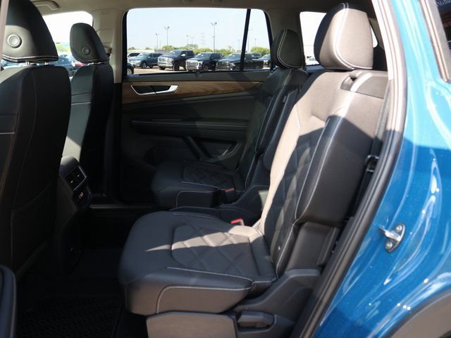 New 2026 Volkswagen Atlas SE image 24