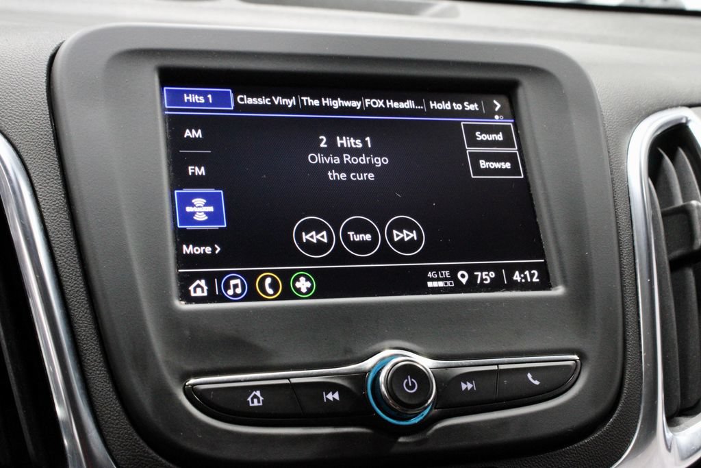 Used 2024 Chevrolet Equinox LT FWD image 3