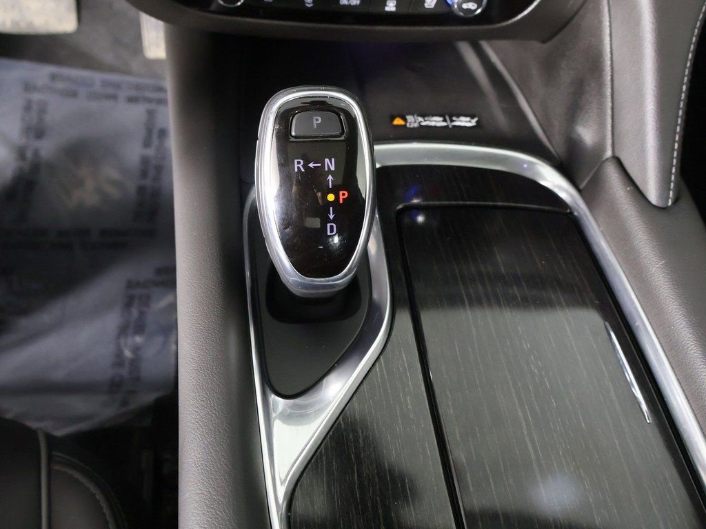 Used 2021 Buick Enclave Avenir w/ Avenir Technology Package image 52