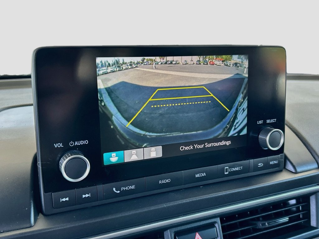 Certified 2023 Honda Pilot LX image 13
