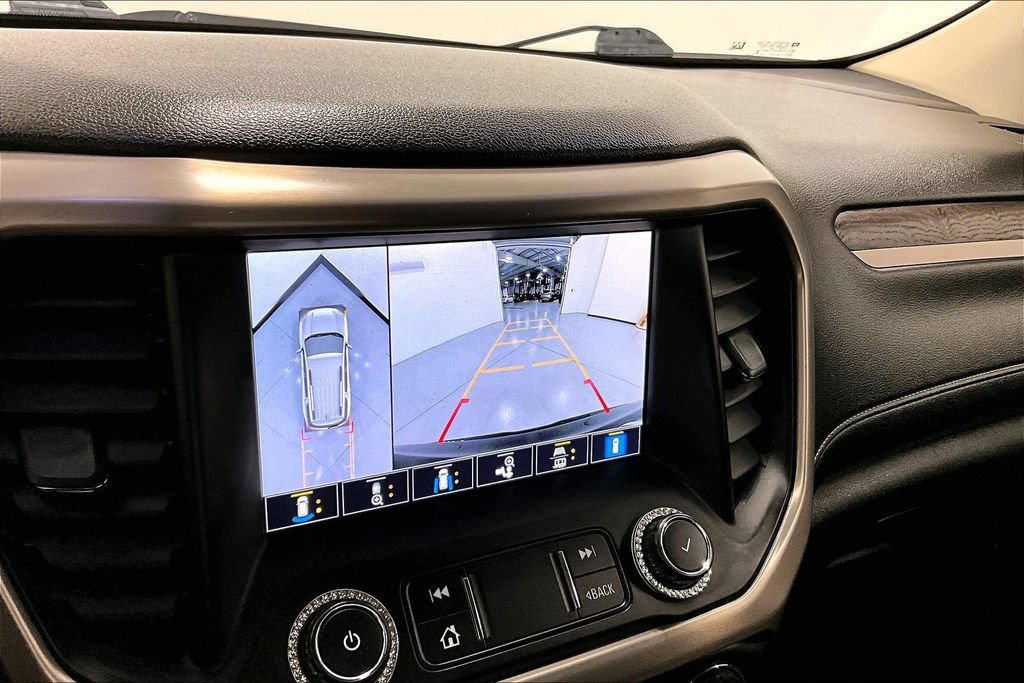 Used 2022 GMC Acadia Denali w/ Denali Ultimate Package FWD image 28