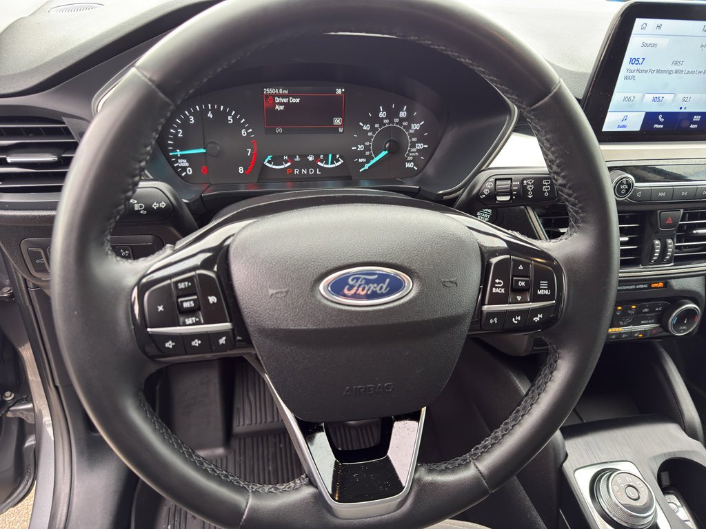 Used 2022 Ford Escape SE w/ Convenience Package image 17