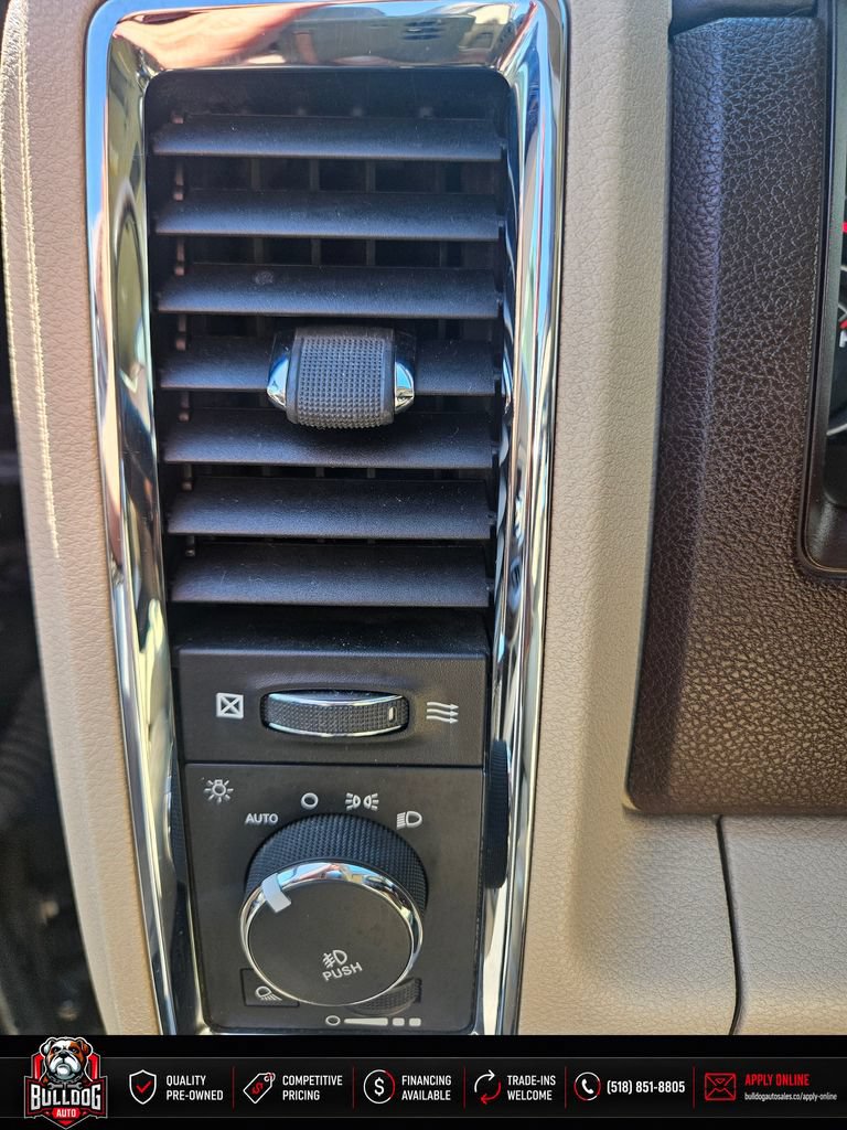 Used 2016 RAM 1500 Laramie w/ Convenience Group AWD/4WD image 9