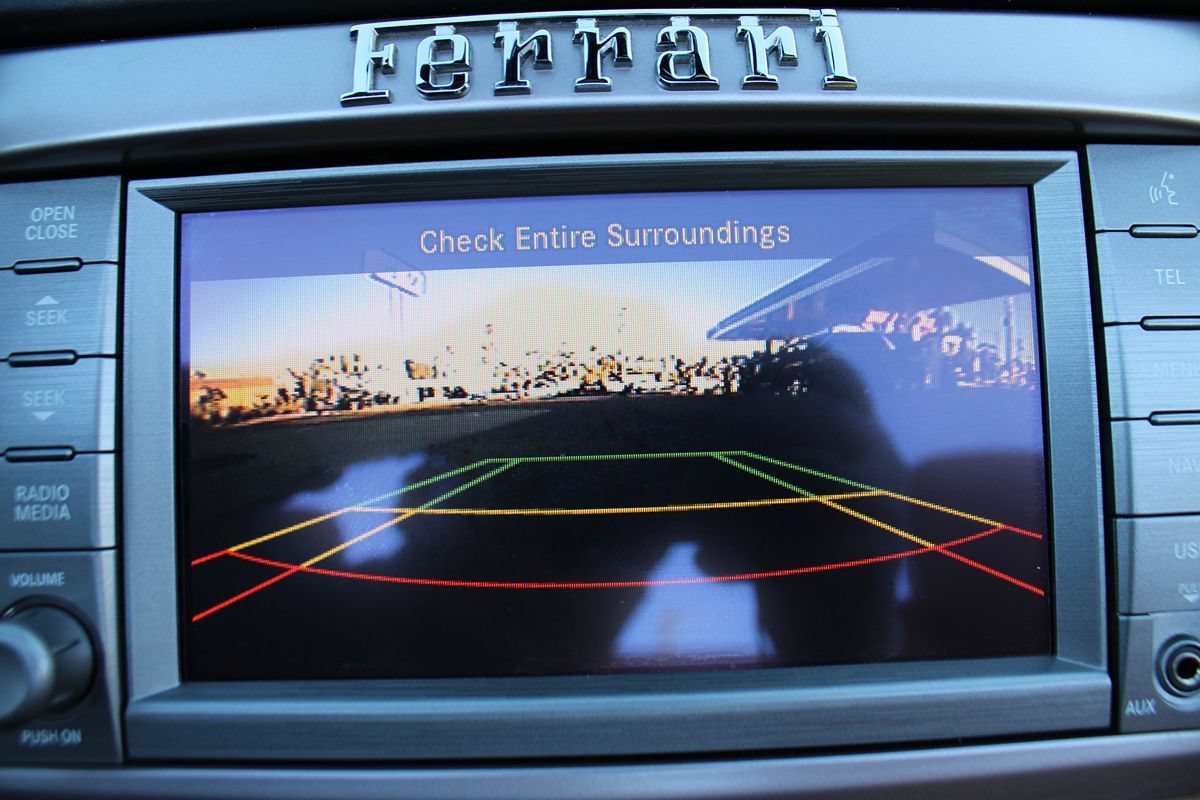 Used 2012 Ferrari California RWD image 30