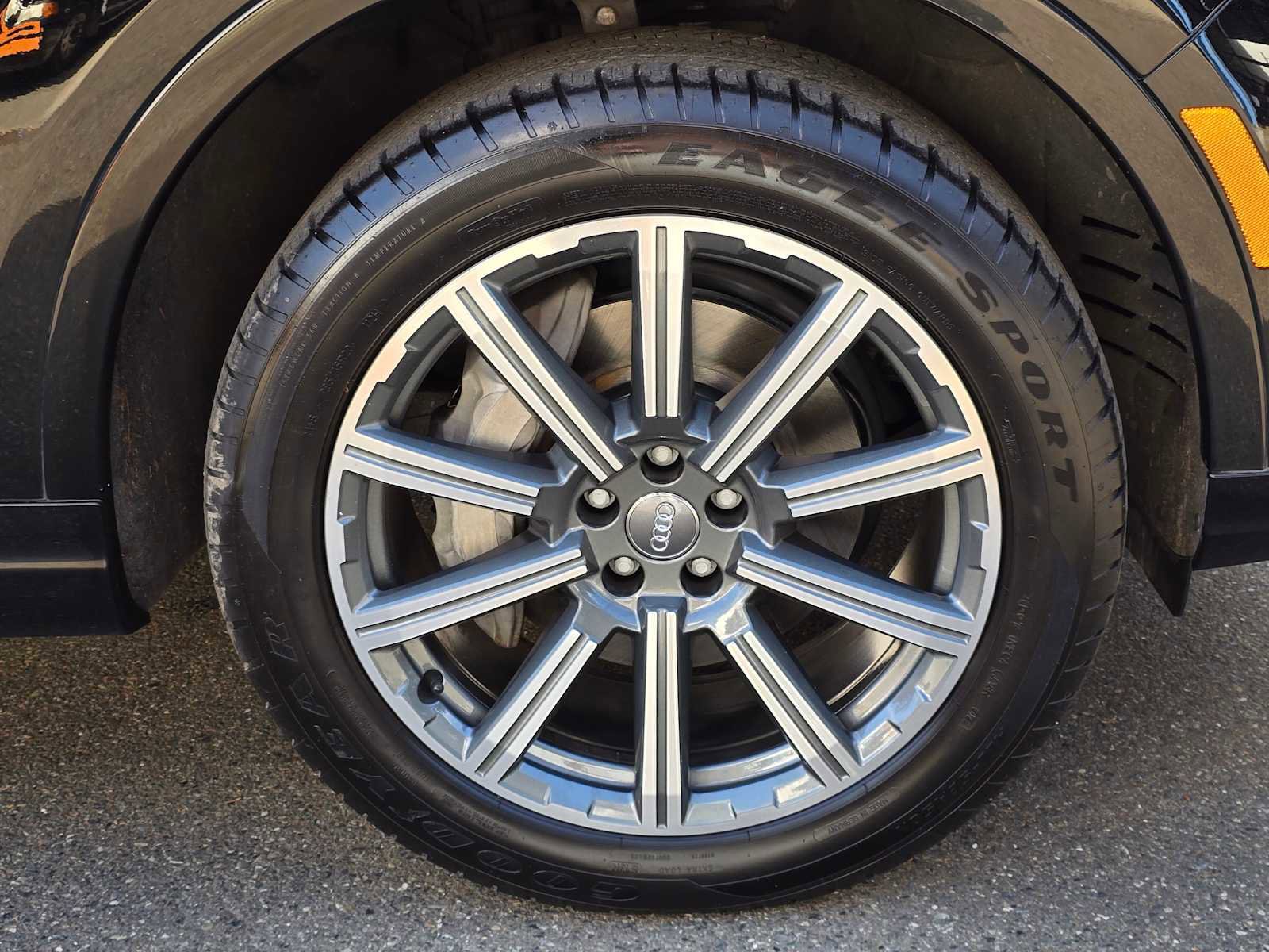 Used 2017 Audi Q7 2.0T Premium Plus AWD/4WD image 9