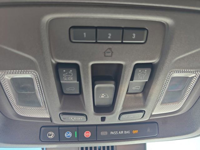 Used 2022 GMC Sierra 1500 Denali w/ Technology Package AWD/4WD image 41