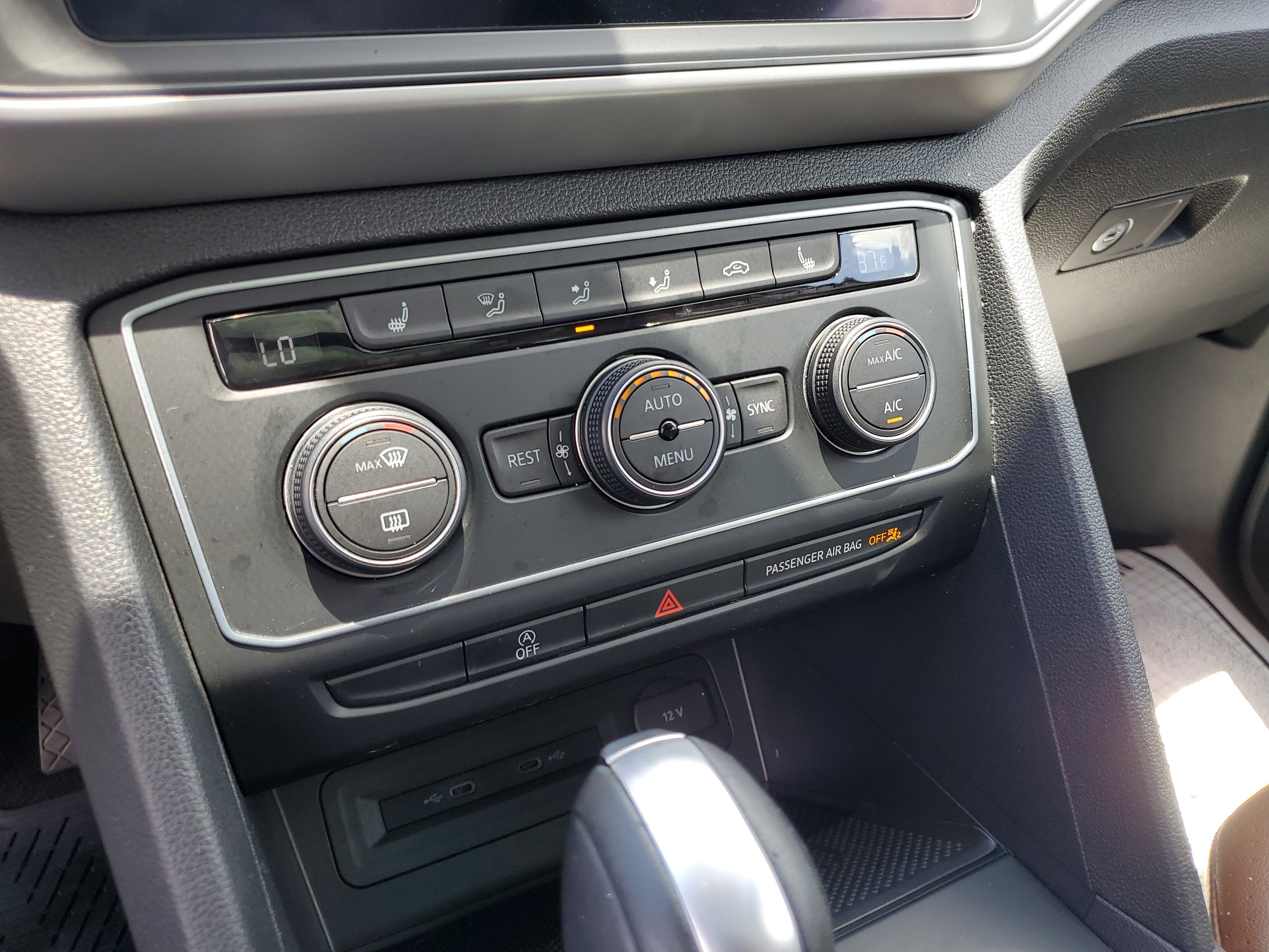 Used 2021 Volkswagen Atlas SE w/ Panoramic Sunroof Package image 21