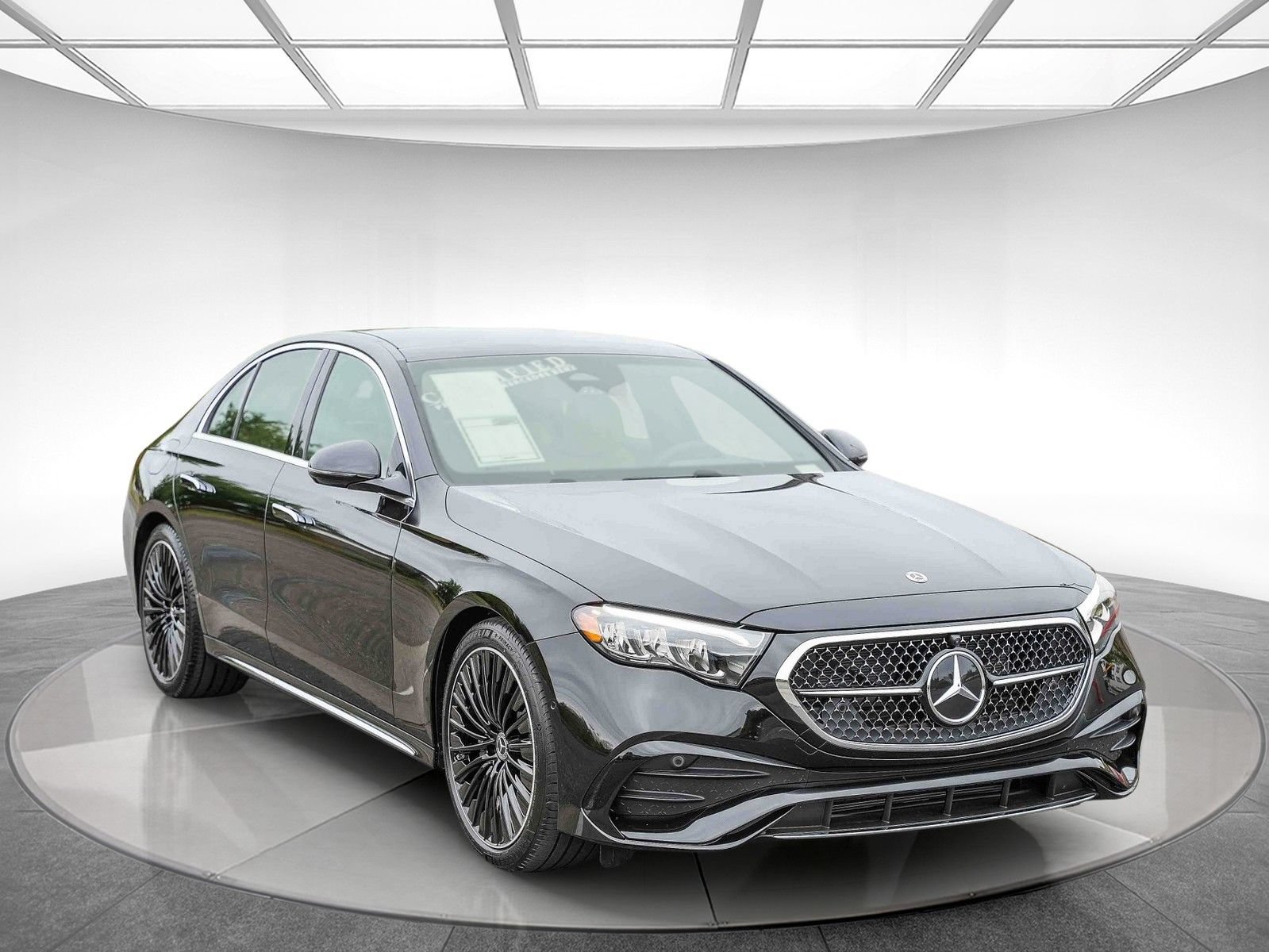 Certified 2026 Mercedes-Benz E 450 4MATIC Sedan image 5
