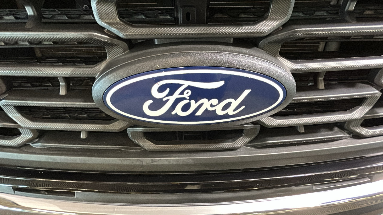 Used 2024 Ford F150 XL w/ Equipment Group 103A High AWD/4WD image 9