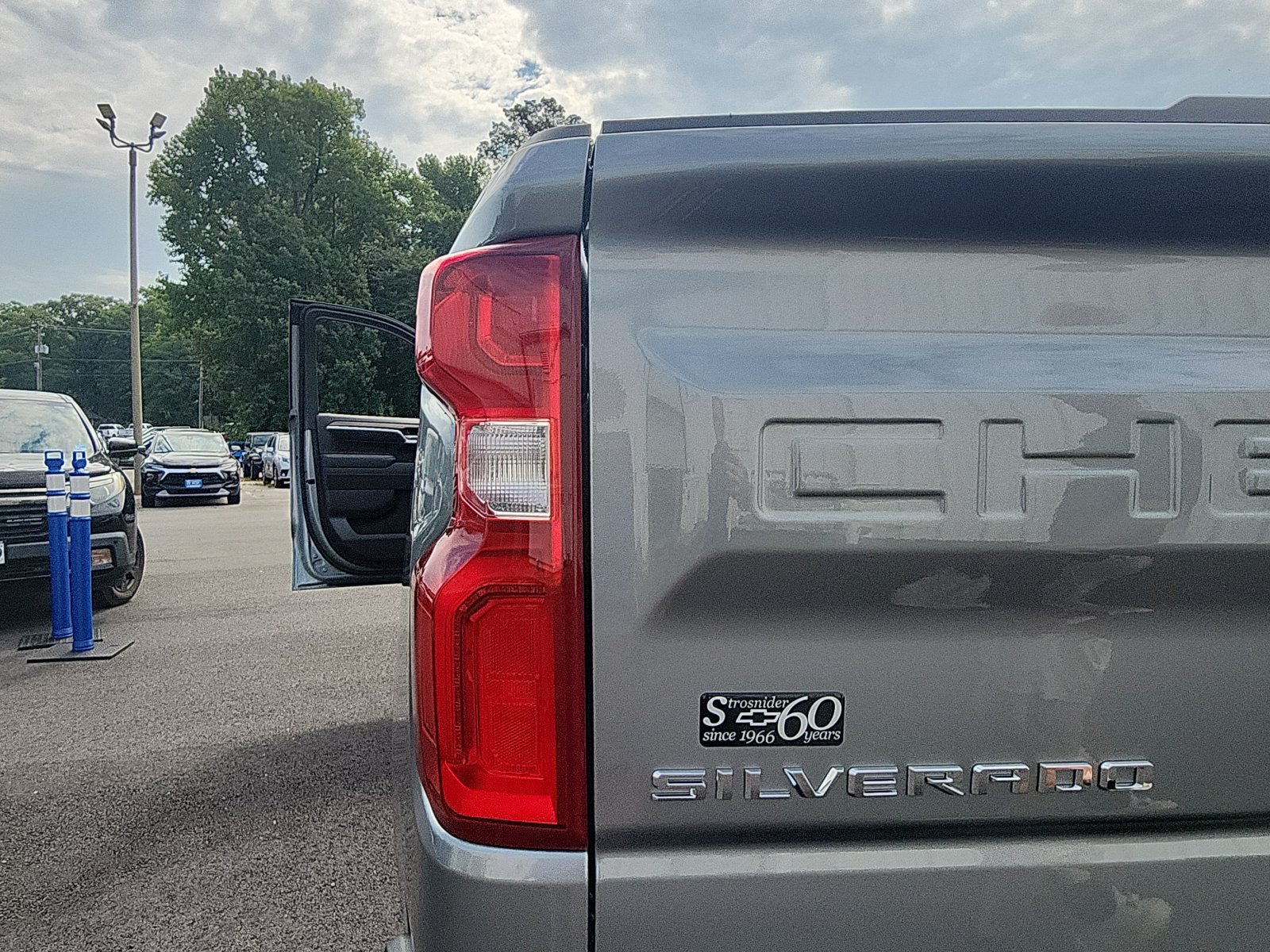 New 2026 Chevrolet Silverado 1500 LT Trail Boss w/ LT Trail Boss Premium Package AWD/4WD image 13