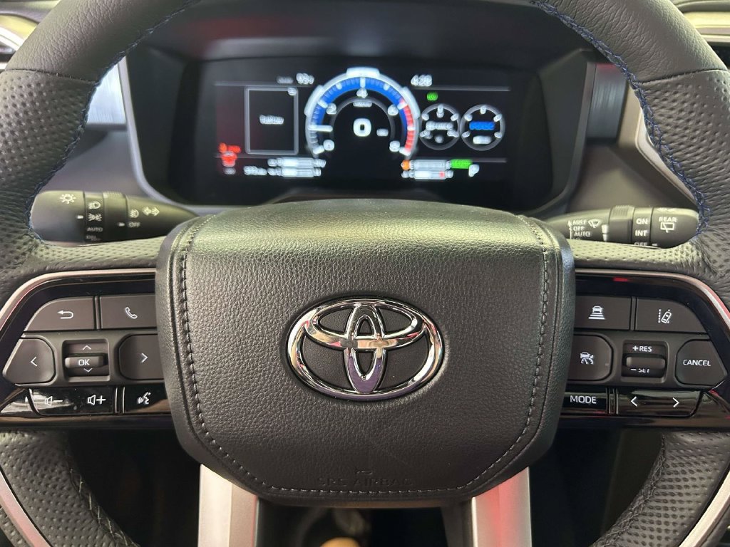 Certified 2026 Toyota Sequoia Platinum AWD/4WD image 29